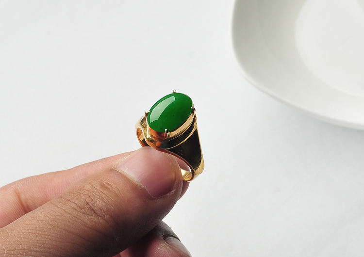 冰种蓝绿戒面