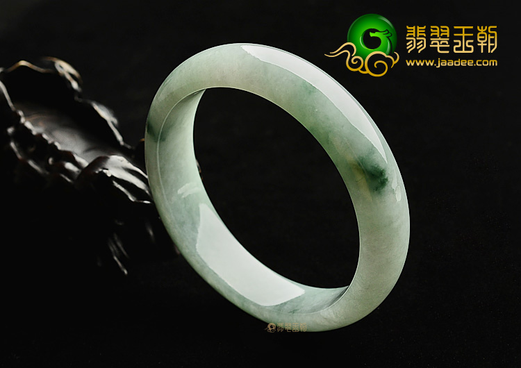 糯冰种飘花手镯(63mm)