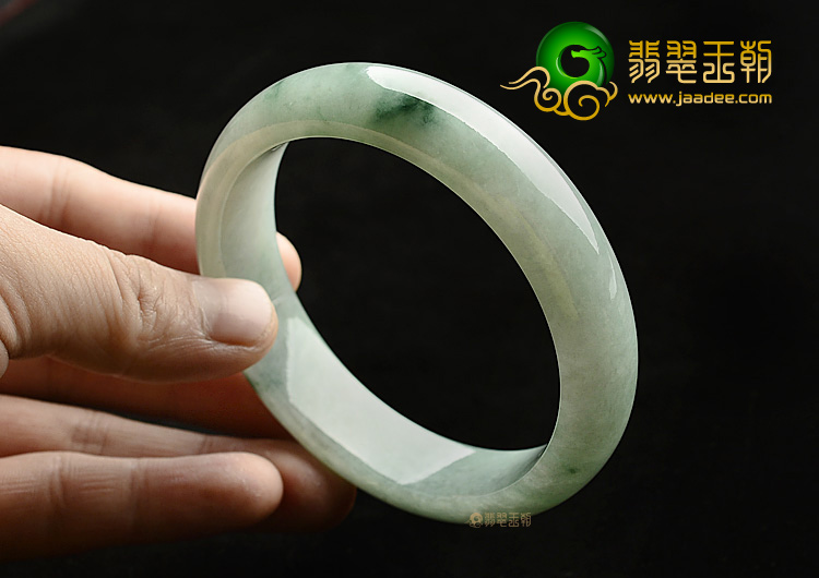 糯冰种飘花手镯(63mm)