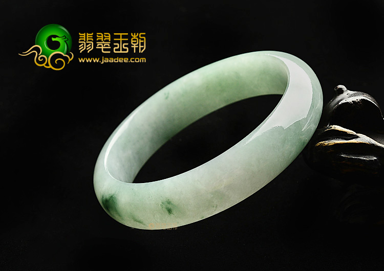 糯冰种飘花手镯(63mm)