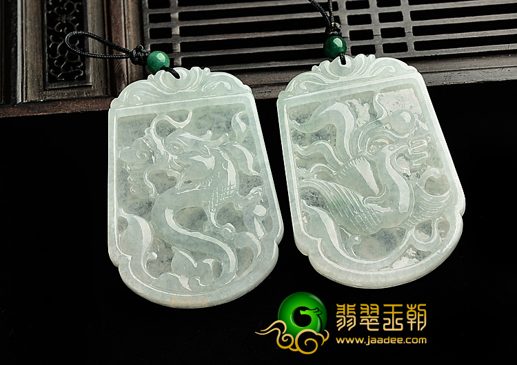 (超值推荐)冰种晴水略飘花龙凤牌挂件(一对)