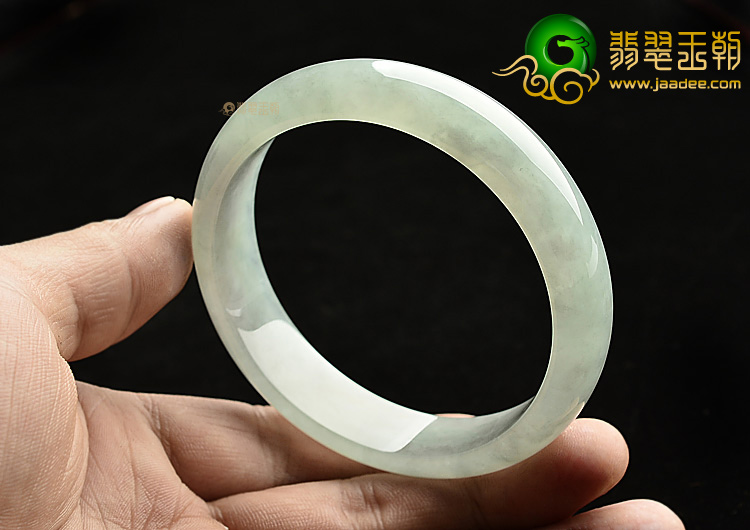 糯冰种晴水手镯(58.4mm)
