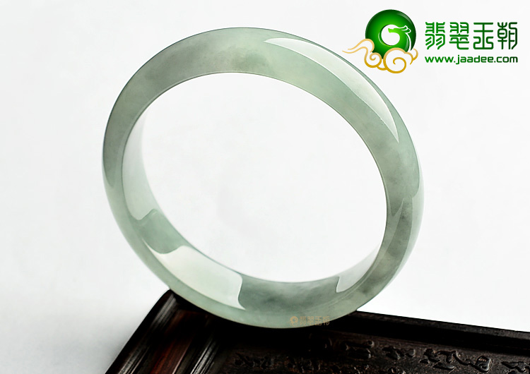 糯冰种晴水手镯(58.4mm)