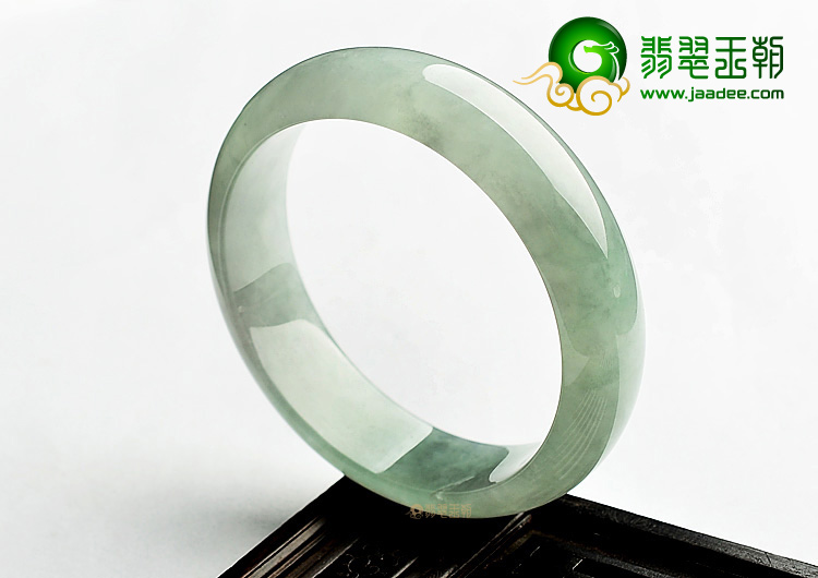 糯冰种晴水手镯(58mm)