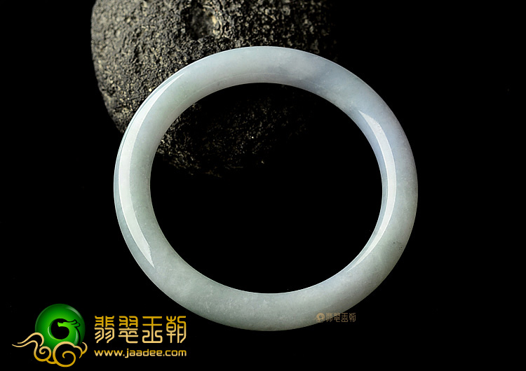 糯冰种淡紫罗兰圆条手镯(53.5mm)
