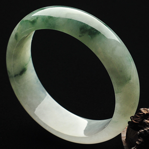 糯冰种飘花手镯（57.6mm）