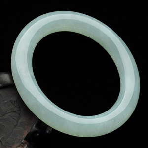 糯冰种晴水圆条手镯(55.7mm)