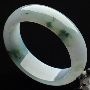 (超值推荐)冰种飘花手镯(58mm)