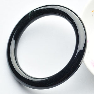细糯种墨翠圆条手镯(56.4mm)