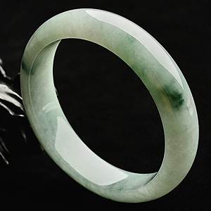 糯冰种飘花手镯(63mm)