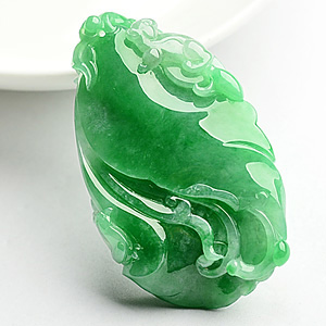 糯冰种翠色玉兰花挂件