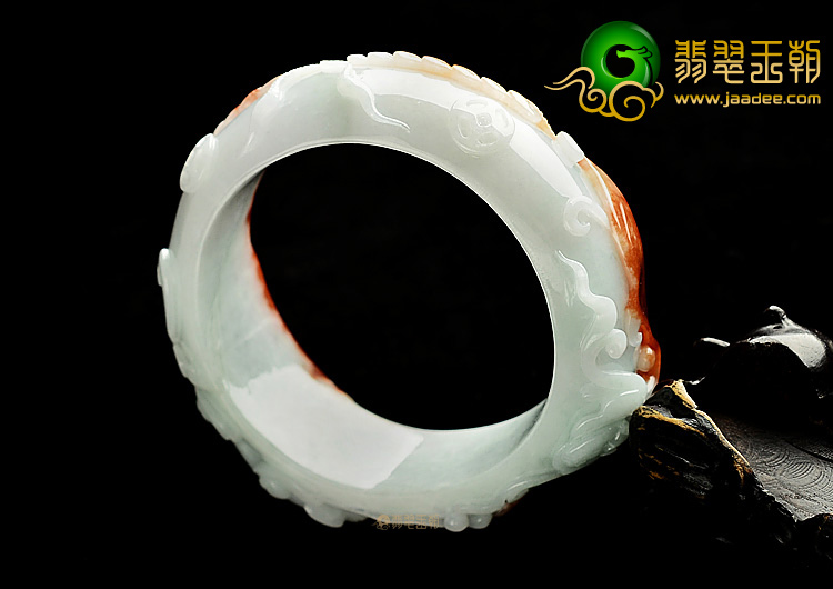 糯冰种红翡螭龙雕花贵妃镯(58.3mm-57mm)