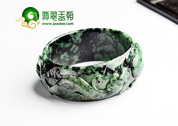 糯冰种廯加绿仿古双龙戏珠雕花镯(61.3mm)