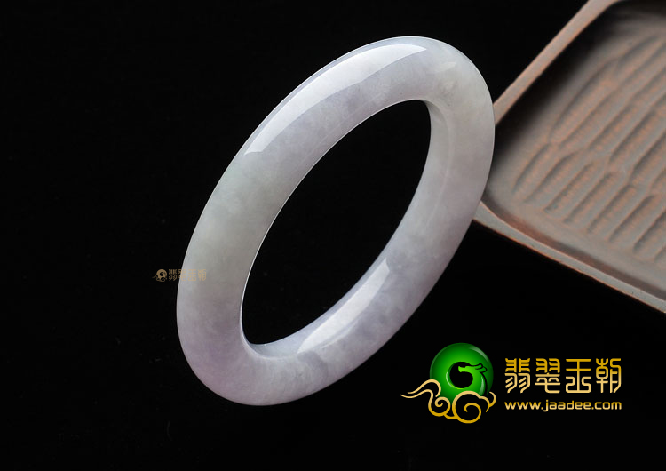 (超值推荐)糯冰种淡紫罗兰圆条手镯(55.7mm)