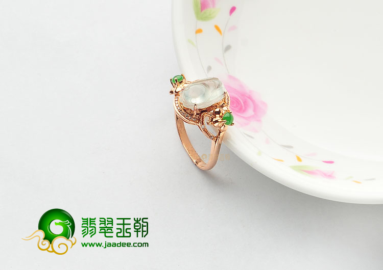 冰玻种淡晴水镶玫瑰金甜甜蜜蜜戒指(真钻)
