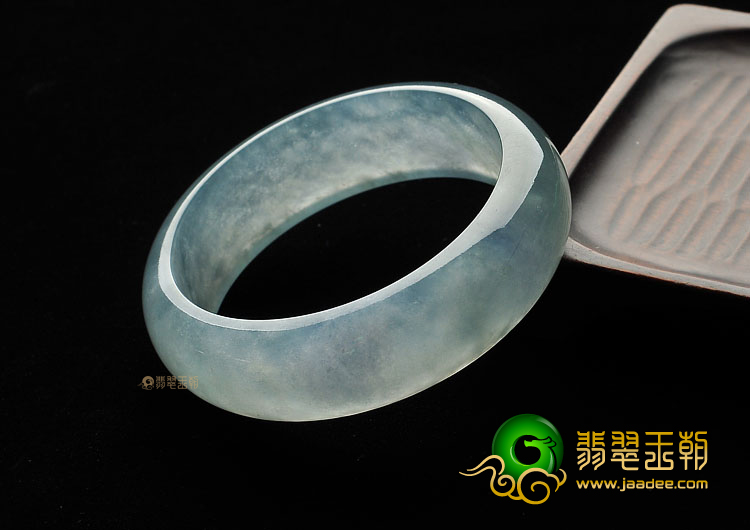 (超值推荐)冰玻种晴水手镯(58.9mm)