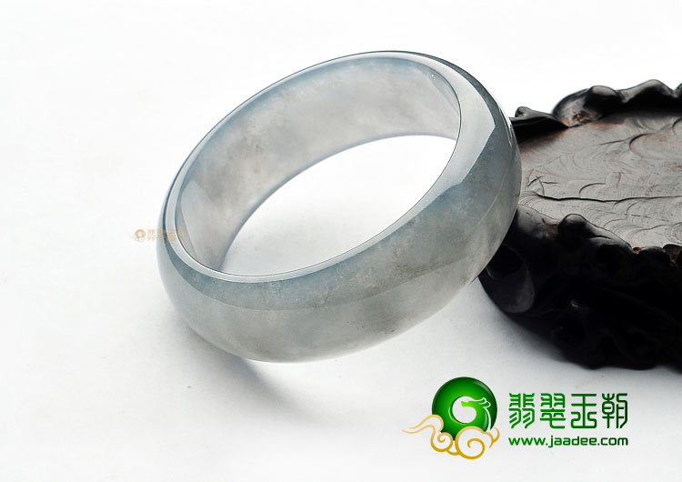 (超值推荐)冰种晴水手镯(54mm)