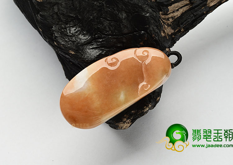 糯冰种红黄翡玉佛挂件