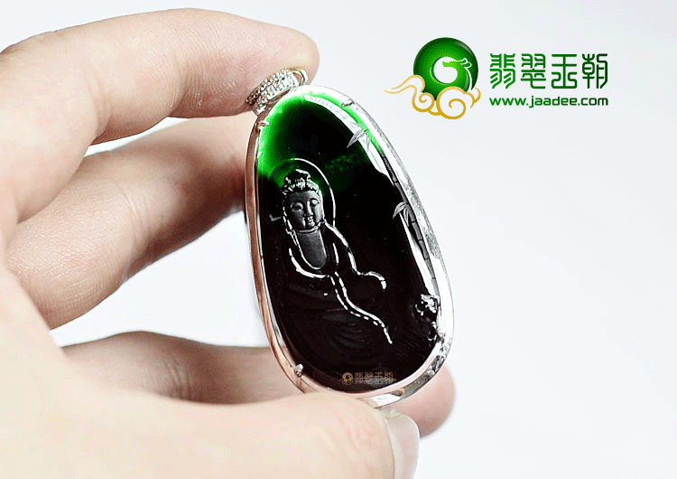 玻璃种墨翠镶白金观音挂件