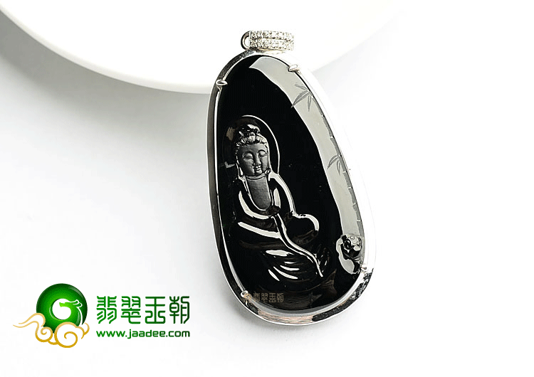 玻璃种墨翠镶白金观音挂件