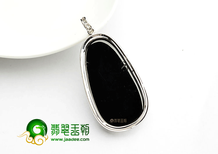 玻璃种墨翠镶白金观音挂件
