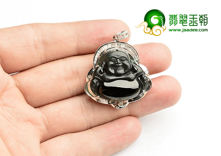 玻璃种墨翠镶白金玉佛挂件