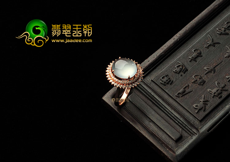 玻璃种无色镶玫瑰金戒指(真钻)