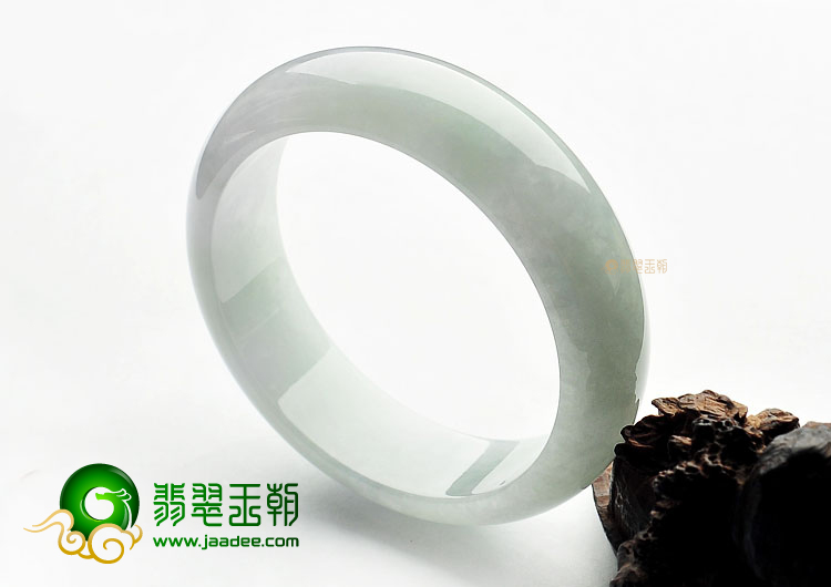 糯冰种晴水手镯(59mm)