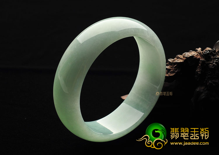 糯冰种晴水手镯(58.9mm)