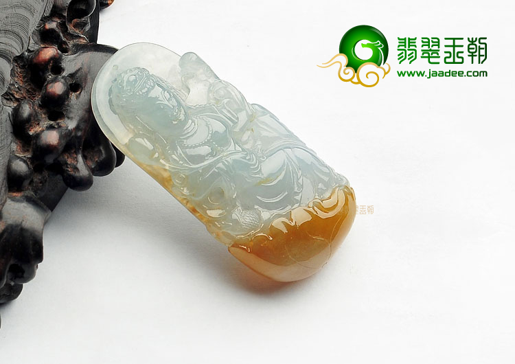 冰种淡黄翡观音挂件