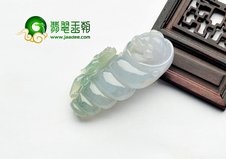 冰种晴水海螺挂件