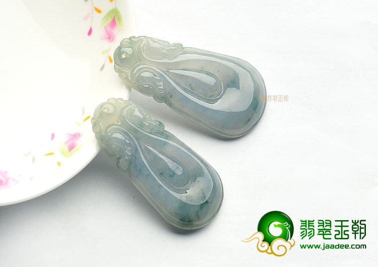 糯冰种蓝晴水飘花龙行如意挂件(一对)