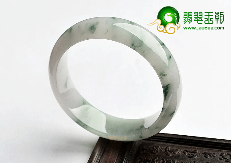 糯冰种飘花手镯(56.1mm)