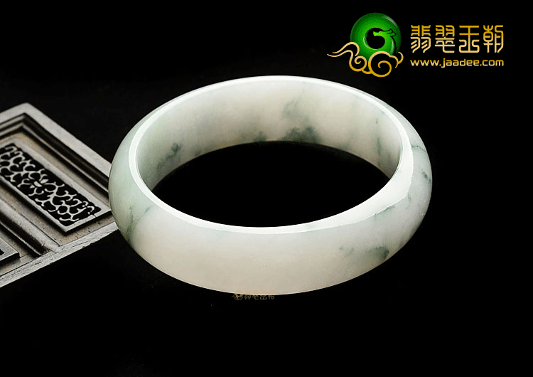 糯冰种飘花手镯(56.1mm)