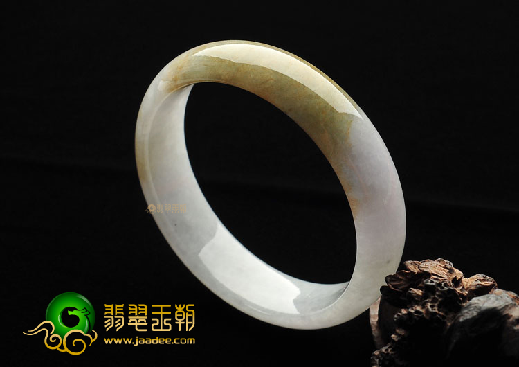 糯冰种飘淡黄翡手镯(57.4mm)