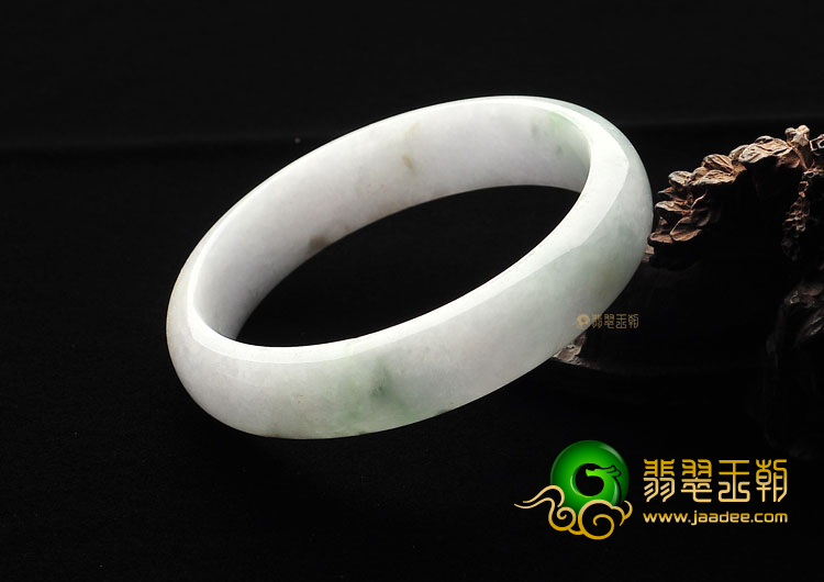 糯冰种飘花手镯(57.9mm)