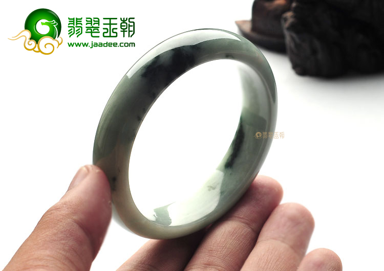 糯冰种飘花手镯(55.8mm)