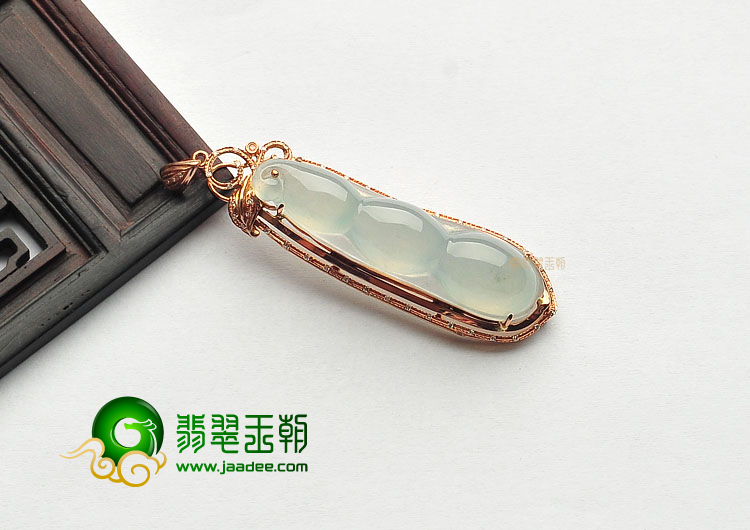 (超值推荐)冰种晴水镶玫瑰金四季豆胸坠(真钻)