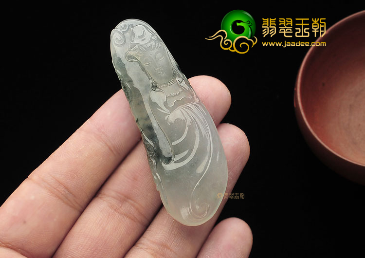 冰种飘花观音挂件