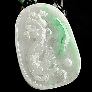 糯冰种飘翠龙行如意挂件