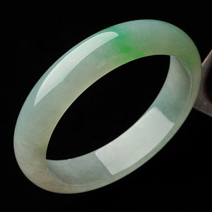 (超值推荐)冰种飘翠手镯(59.5mm)