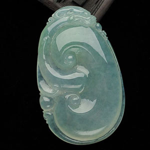 冰种晴水龙行如意挂件