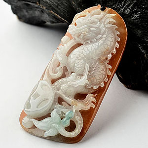 糯冰种红黄翡略飘花龙行如意挂件