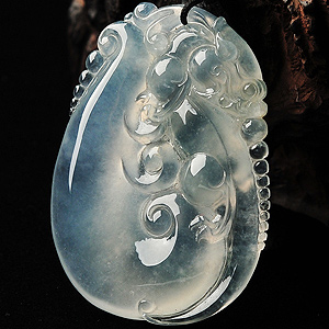 (超值推荐)冰玻种无色龙行如意挂件