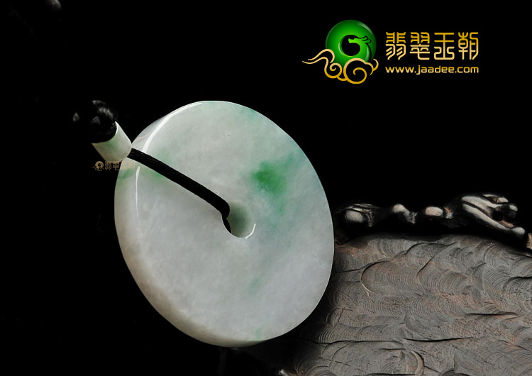 糯冰种晴水飘翠平安扣挂件