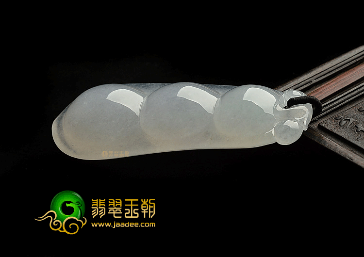 冰种晴水四季豆挂件