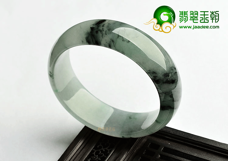 冰种飘花贵妃镯(56.4mm-52mm)