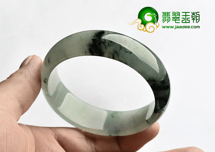 冰种飘花贵妃镯(56.4mm-52mm)