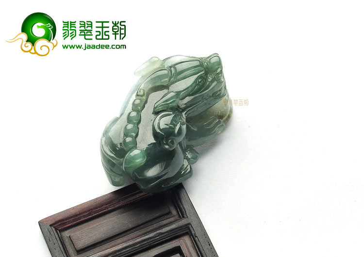 糯冰种晴水貔貅挂件