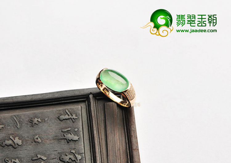 冰种绿晴水镶玫瑰金戒指(真钻)